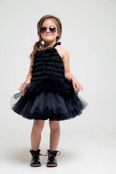 Fluffy tulle dress for girls "Selena" with ruffles on a cotton lining. Perfect for graduation, birthdays, and photo shoots. Color: black. Size: 86