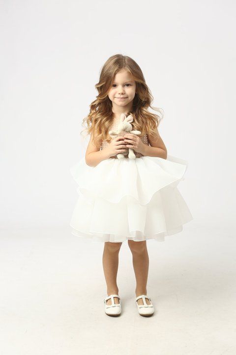 Fluffy satin dress with a white organza skirt for girls &ldquo;Pearl&rdquo; for graduation, birthdays, and photo shoots (with pearls and a bow). Color: beige, milky white. Size: 86