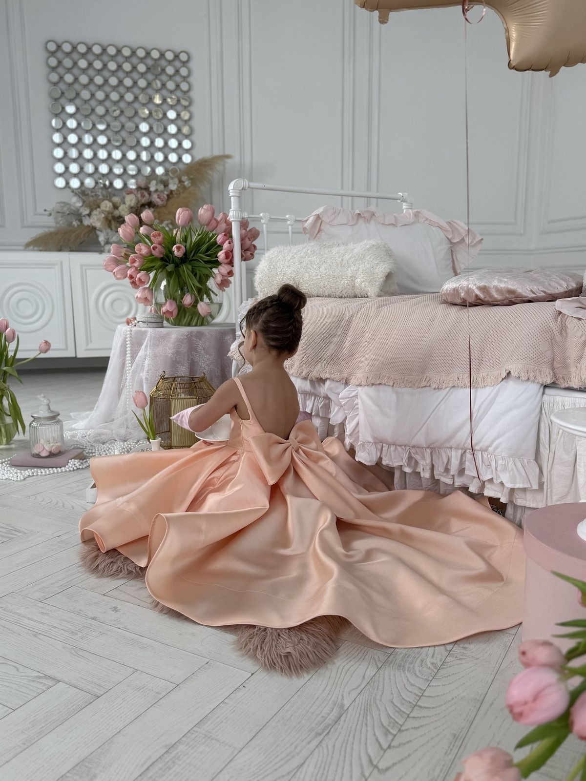 Festive dress for girls "Light Queen" with a train, a large bow, and a fluffy skirt. Perfect for graduation, birthdays, and photo shoots. Color: peach. Size: 86